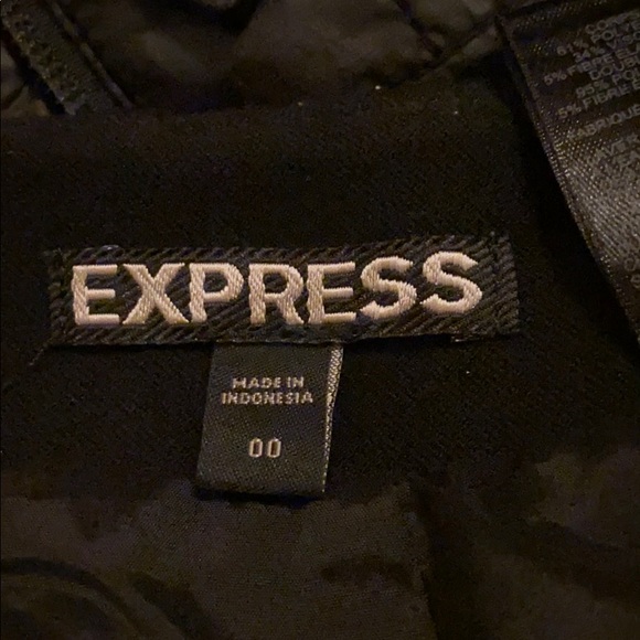 Express Pencil Skirt - Picture 4 of 5